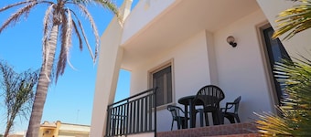 Villetta Torre Suda 1 - 6 beds just a few meters from the sea