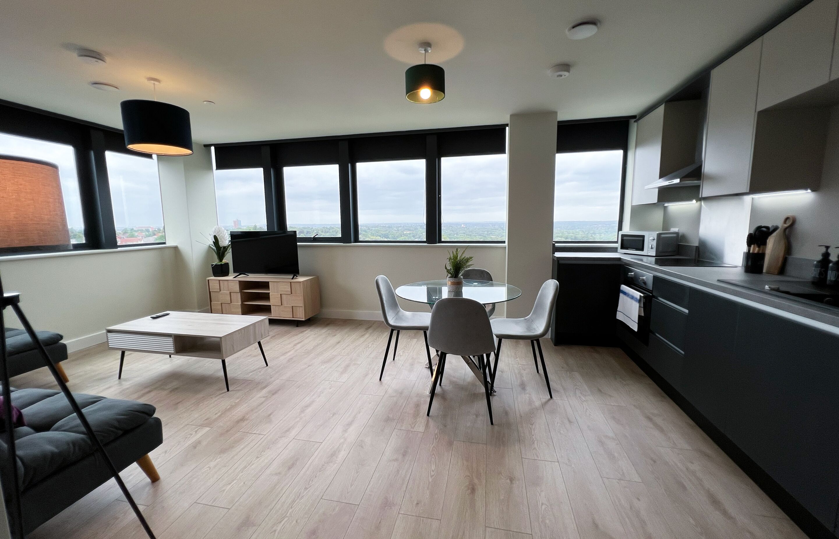 Deluxe Apartment, Private Bathroom, Valley View (Two Bedroom) | Lounge