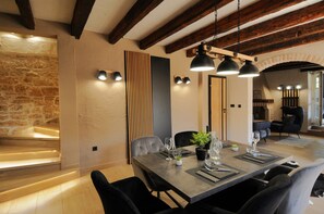 Dining - Villa Angelina - design stone house in Markovac (Markovac)