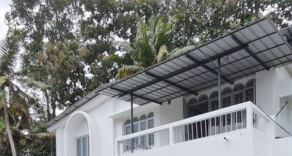 Genesis Spaces 12 guests, 6 bedrooms, 4 AC+ 2 non AC bedrooms