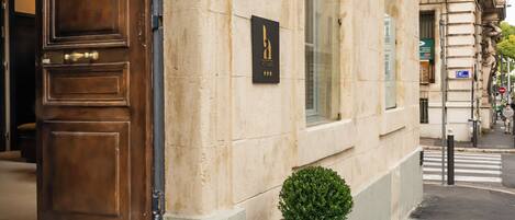 Voorkant van accommodatie