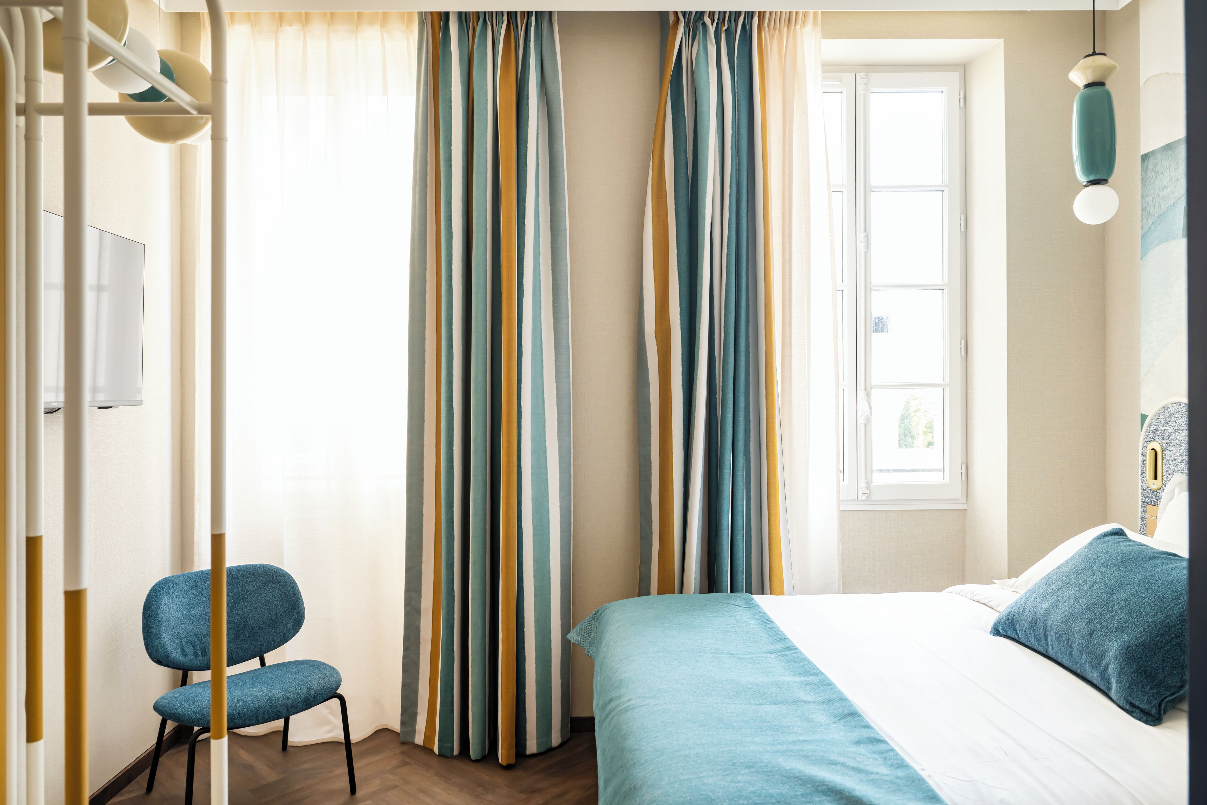 Kahden hengen superior-huone | Työpöytä, kannettavalle tietokoneelle sopiva työtila, ilmainen Wi-Fi