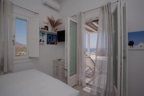 6 chambres, fer et planche à repasser, Wi-Fi, draps fournis