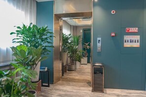 Interior - EZZI Hotel (Nantong Haohe Scenic Area Haierxiang Subway Station) (Nantong)