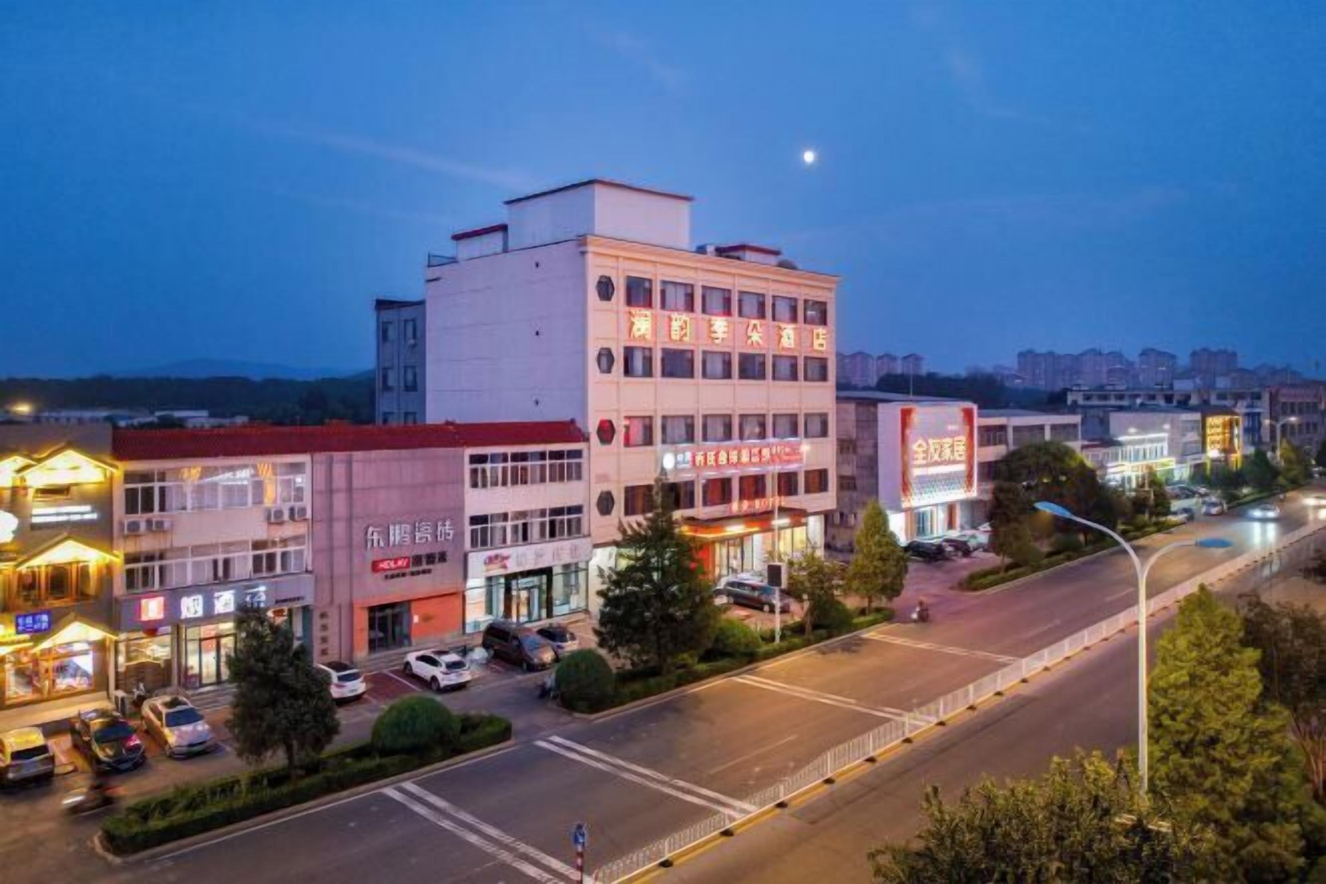 المنشأة من الخارج