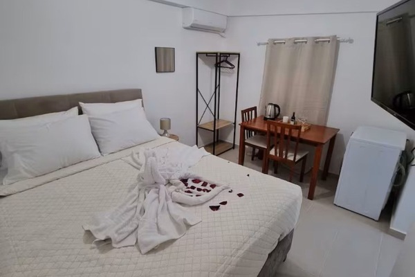 House | 1 bedroom, soundproofing