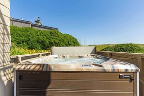 Outdoor spa tub - Breathtaking Views | Gourmet Kitchen | Hot Tub (Bodega Bay)