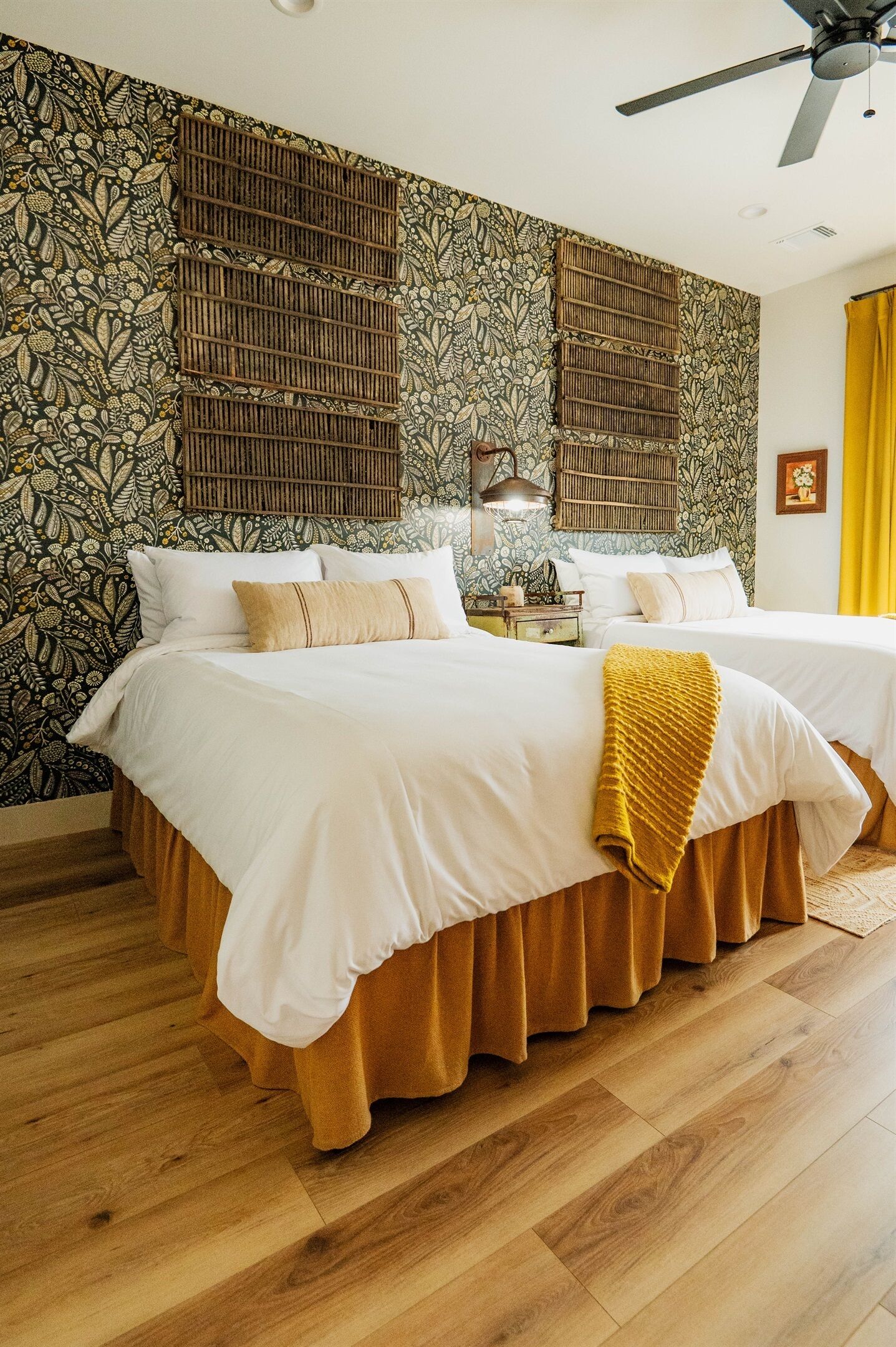 1 bedroom, desk, iron/ironing board, travel cot