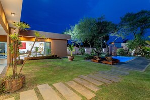 Chalet Elite | Alberca | Alberca techada 
