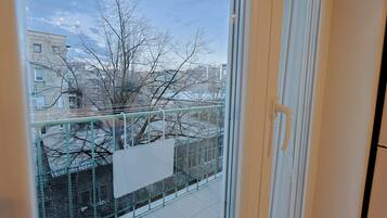 Departamento superior, balcón, vista a la ciudad | Terraza o patio