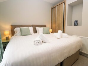 Cottage | Individually decorated, individually furnished, free WiFi