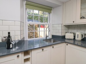 Lavavajillas, utensilios de cocina