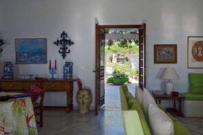 Interior - Fantastic finca right by the sea with infinity pool (Cuevas del Almanzora)