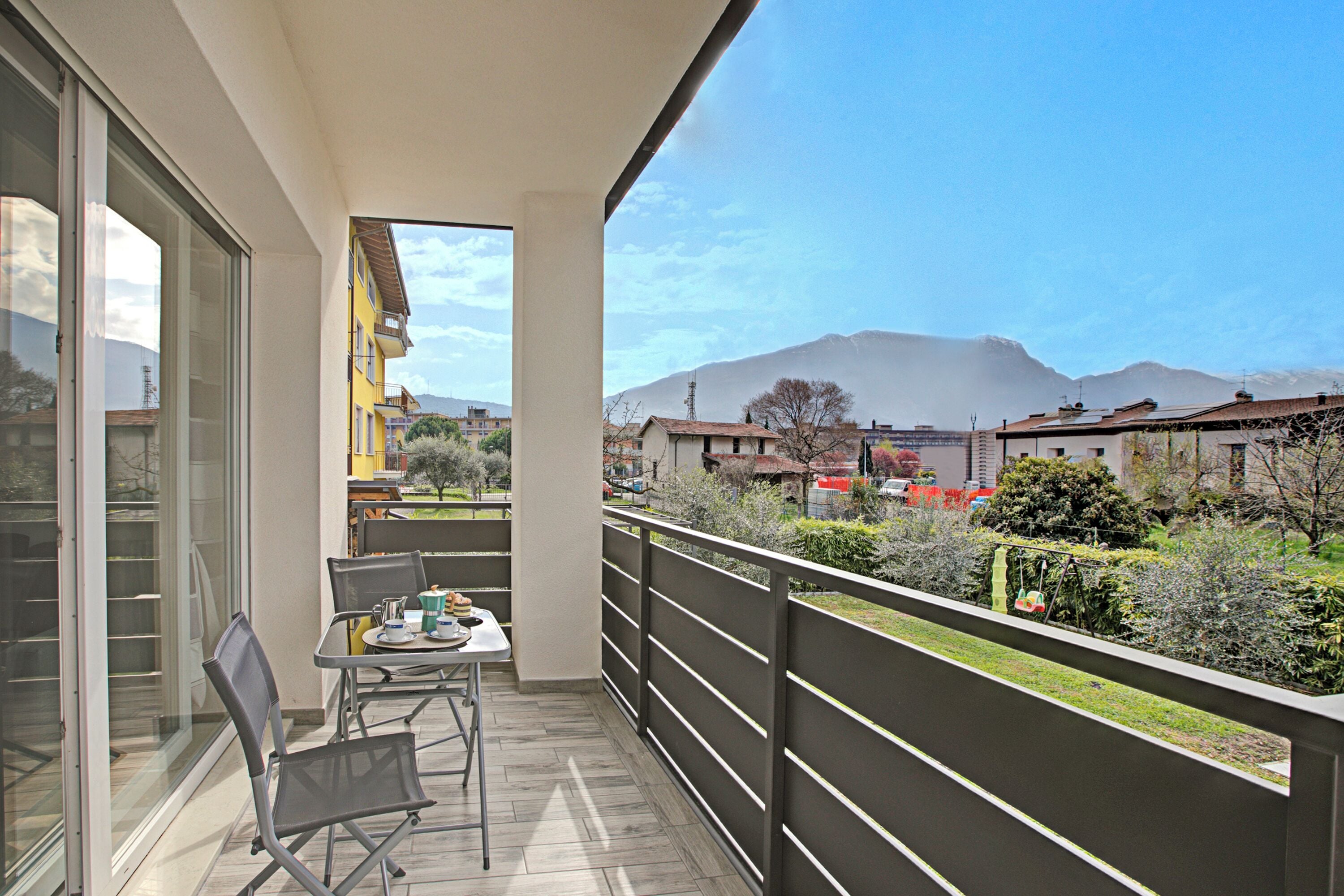 Apartamento família, vários quartos (Thomas's House) | Sacada