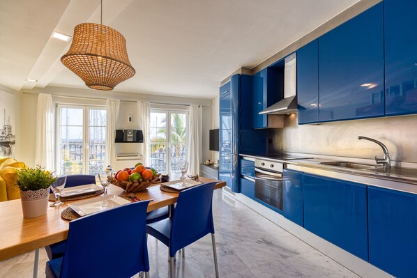 High chair - Mogan Port Apartment (Mogan)