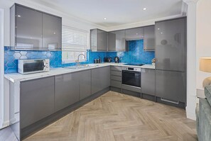 House | 2 bilik tidur