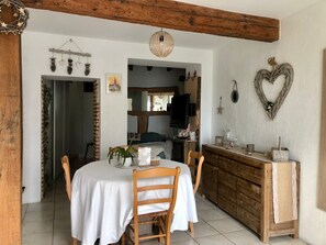 Dining - Town house near Toulouse - Two bedrooms (Fenouillet)