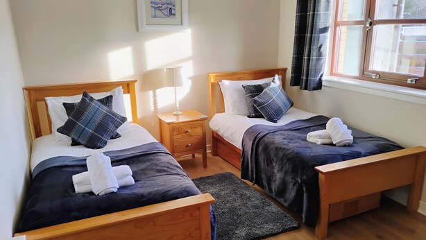 Unclassified image, 1 of 7, button - Charming two-bedroom pet friendly property with fire (Aviemore)