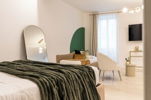1 chambre, fer et planche à repasser, lit parapluie, Wi-Fi gratuit