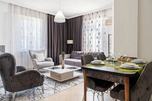 55-inch TV with satellite channels - Assos Apart Belek (Serik)