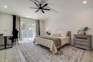 4 Schlafzimmer, Bügeleisen/Bügelbrett, kostenloses WLAN, Bettwäsche