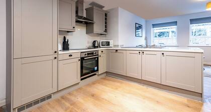 Apartment on Fulford