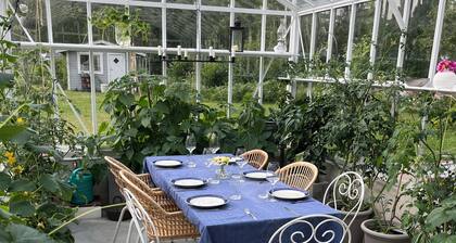 Idyllic country house on Väddö