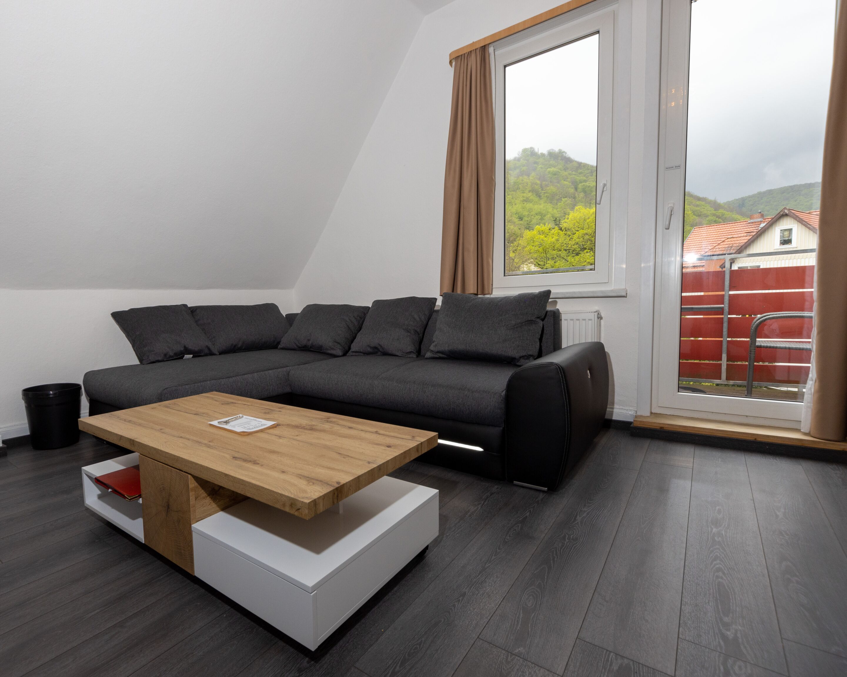 Deluxe-værelse med 2 enkeltsenge - privat badeværelse - bjergudsigt | Interiør