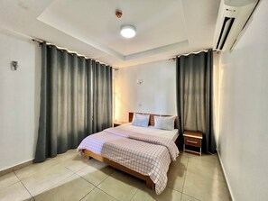 Dihias secara berasingan, dilengkapkan perabot secara berasingan