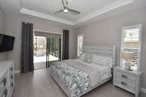 3 bedrooms, Internet - The Beach Pool Game Retreat (Palm Coast)