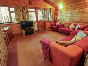 Living area - Kestrel (Alford)