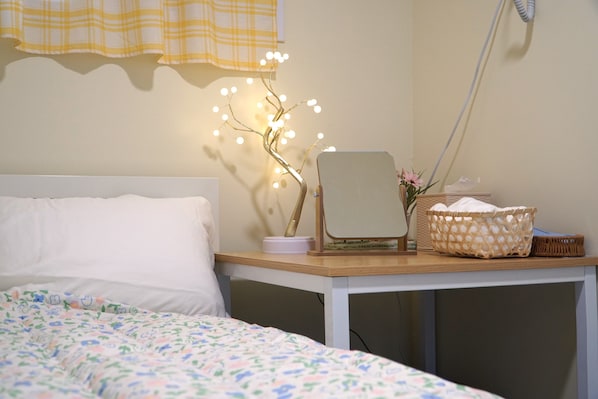 Kamar Single Basic, Bebas Asap Rokok, Hewan Peliharaan Dilarang | Meja kerja dan Wi-Fi gratis