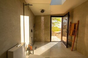 Hair dryer, towels, soap, shampoo