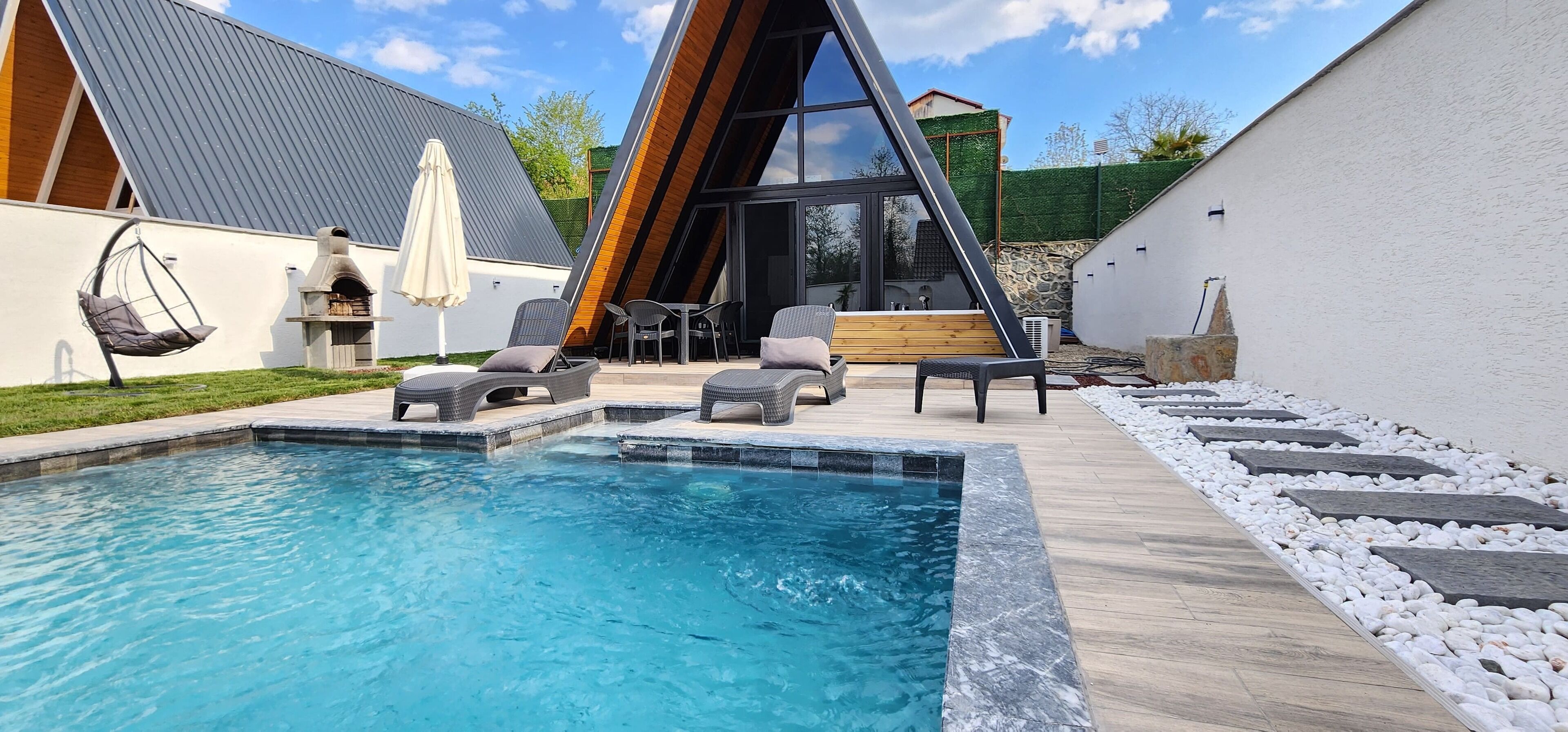 Außenpool, beheizter Pool