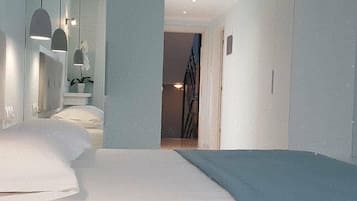 1 chambre, fer et planche à repasser, lit parapluie, Wi-Fi