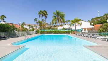House | Pool | Outdoor pool