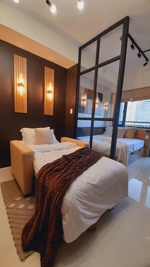 1 bedroom, desk, iron/ironing board, free WiFi