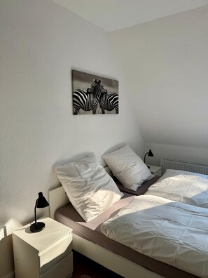 2 sovrum, resesäng, gratis wi-fi och sängkläder