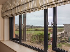 Interior - The Cabin at Ropewalk (St. Agnes)