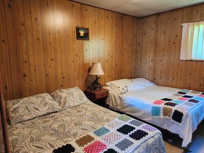 3 bedrooms, WiFi, bed sheets