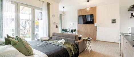 1 bedroom, WiFi, bed sheets