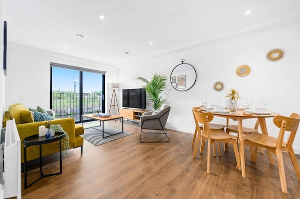 Apartment | Living area
