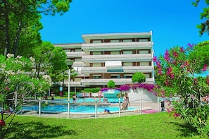 Apartment, 2 Bedrooms, Balcony | Garden - Beachside Flat in a Residence With Swimming Pool and Garden (Lignano Sabbiadoro)