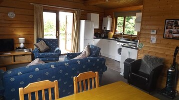 Cabin | Living area | TV