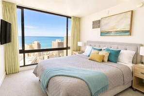 1 bedroom, desk, iron/ironing board, WiFi