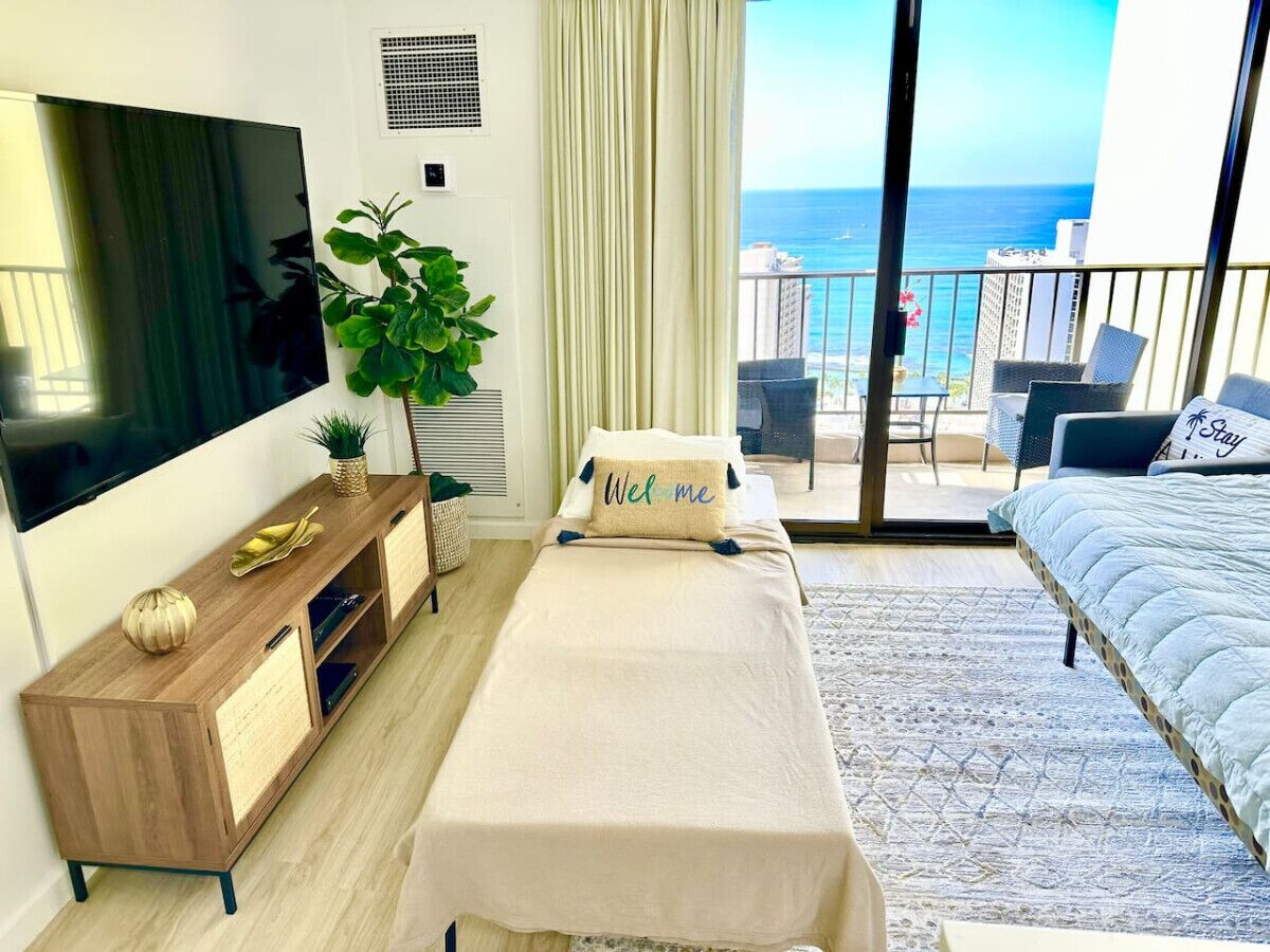 1 bedroom, desk, iron/ironing board, WiFi