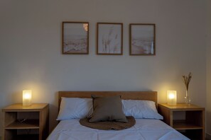 2 bedrooms, WiFi, bed sheets - The salt window: the vacation home for you and your pet 300mt from the sea (Anzio)