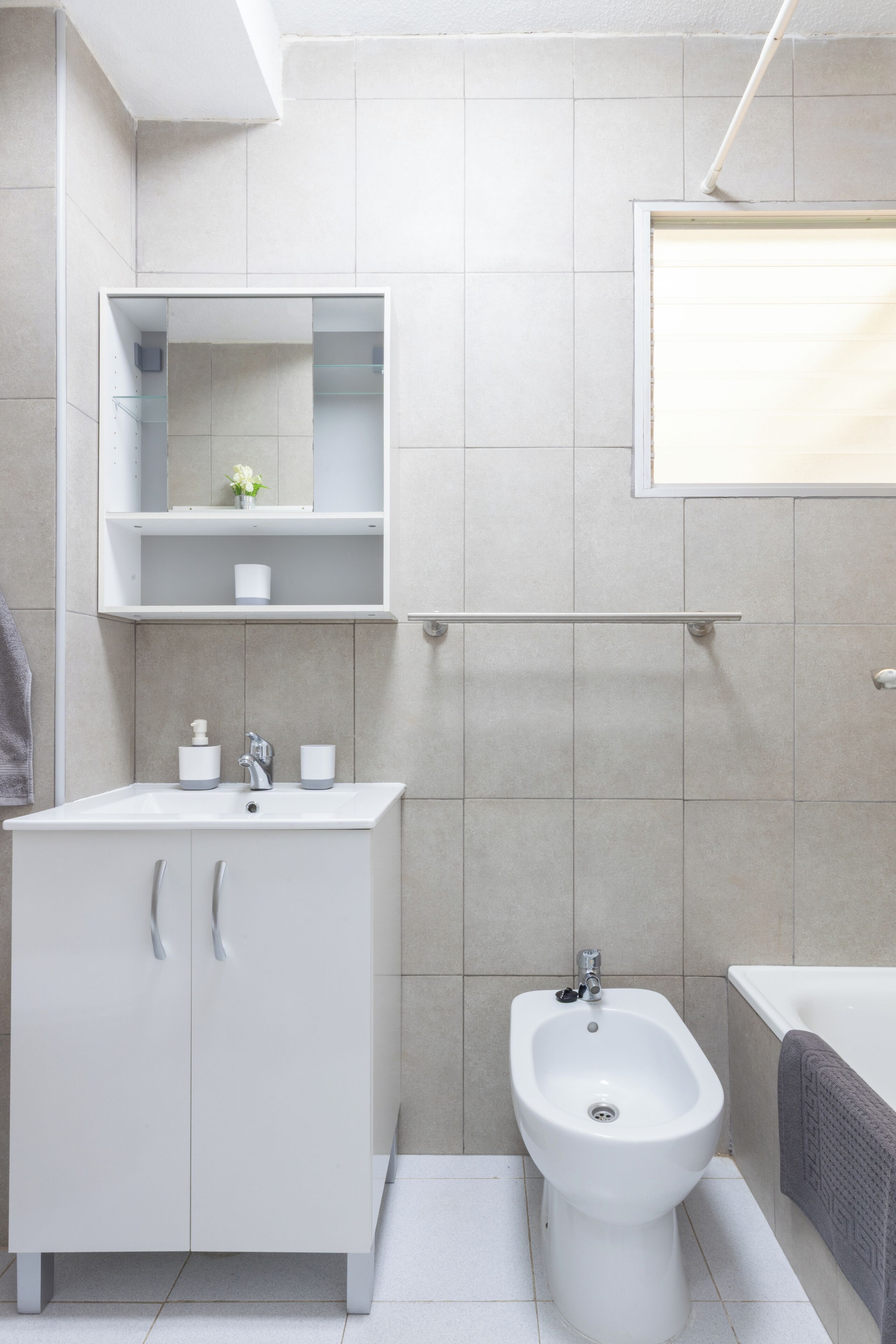 Appartement, 2 slaapkamers, toegankelijk voor mindervaliden, balkon | Badkamer | Toiletpapier