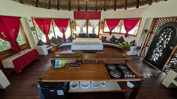 4 chambres, bureau, fer et planche Ă  repasser, Wi-Fi gratuit