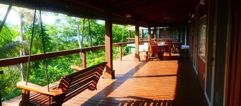 Framadani estate - Jungle luxury